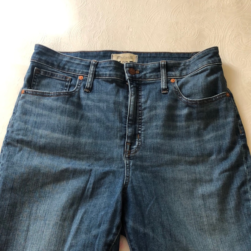 Barely worn Madewell curvy high-rise skinny Jeans!